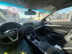 نيسان ماكسيما